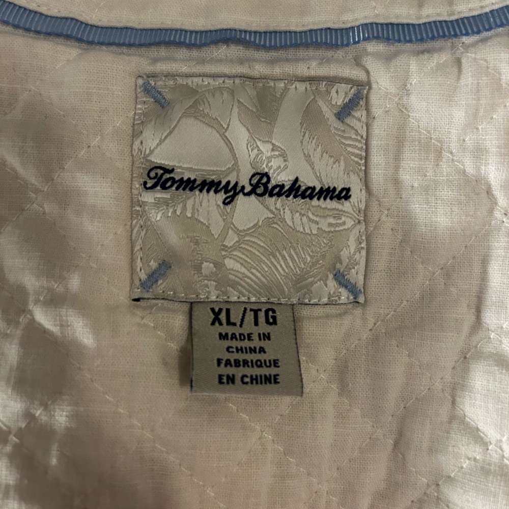 Tommy Bahama Women's Half Zip Sweatshirt - White XL - Picture 3 of 10